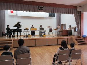 『音楽会(2)』の画像