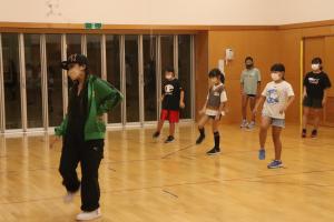 『ダンス4』の画像