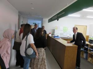 『『中島村役場にて1』の画像』の画像