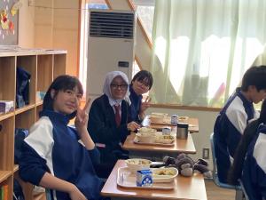 『『中学生間の交流3』の画像』の画像